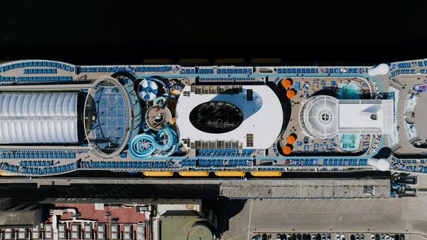 Comment choisir un sac à dos adapté pour un camping en région montagneuse?